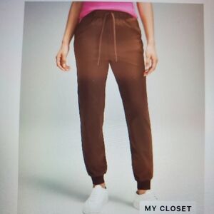 Lululemon On The Fly Jogger Color -Java Size 6